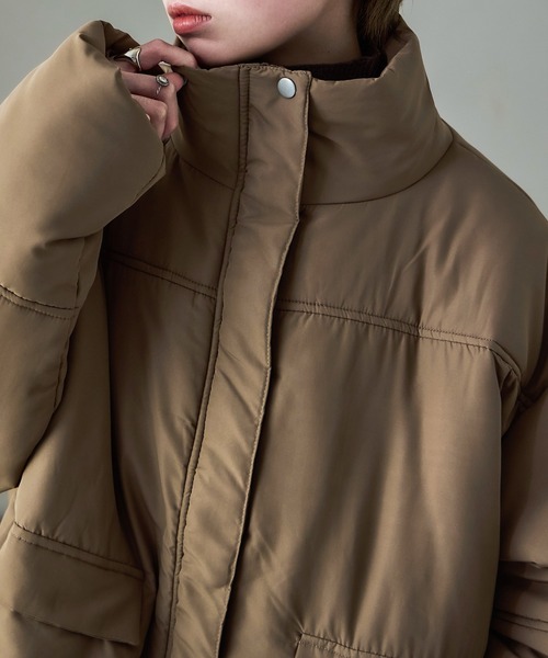 Fashion Letter(ファッションレター)の「スタンドカラー中綿パディングコート(ダウンジャケット/コート・レディース・モカ/オフホワイト/ブラック・M)」の12枚目の写真