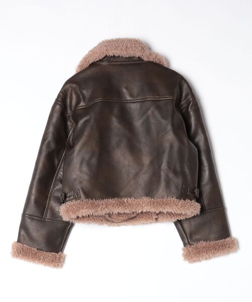 Guess（ゲス）の「YOLENE Faux Shearling Biker ライダースジャケット アウター（ライダースジャケット・レディース・ダークブラウン・MEDIUM/X-SMALL/SMALL）」の8枚目の写真