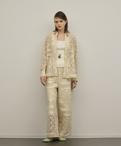 Diagram(ダイアグラム)の「パネル刺繍シャツ(シャツ/ブラウス・レディース・キナリ/ホワイト・36)」の14枚目の写真