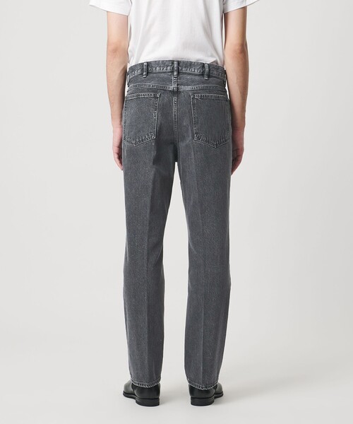 UNITED ARROWS（ユナイテッドアローズ）の「ブラック×ブラック デニム ロデオストレート（デニムパンツ・メンズ・ライトグレー・S/XL/M/L）」の7枚目の写真