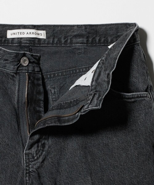 UNITED ARROWS（ユナイテッドアローズ）の「ブラック×ブラック デニム ロデオストレート（デニムパンツ・メンズ・ライトグレー・S/XL/M/L）」の14枚目の写真