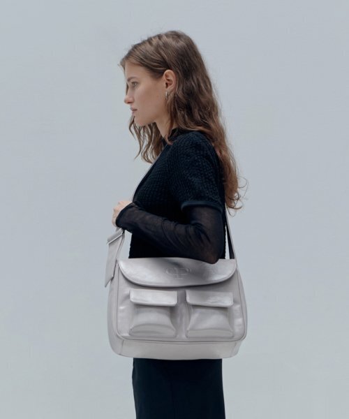 CHRISTINE PROJECT（クリスティンプロジェクト）の「POST POCKET BAG(CREAMY OYSTER)（メッセンジャーバッグ・レディース・その他・FREE）」の4枚目の写真