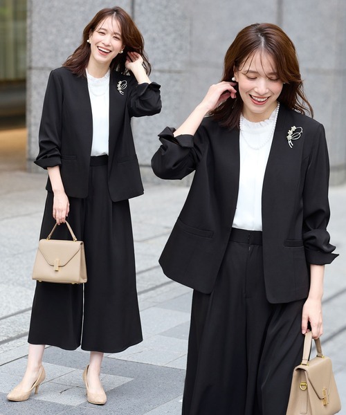 Viola e Viola（ヴィオラエヴィオラ）の「【2点セット】洗える！カラーレスジャケットガウチョスーツ（スーツパンツ・レディース・ネイビー/ブラック・M/L/LL）」の2枚目の写真
