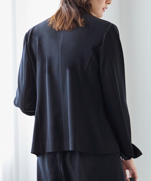 Viola e Viola（ヴィオラエヴィオラ）の「【2点セット】洗える！カラーレスジャケットガウチョスーツ（スーツパンツ・レディース・ネイビー/ブラック・M/L/LL）」の16枚目の写真