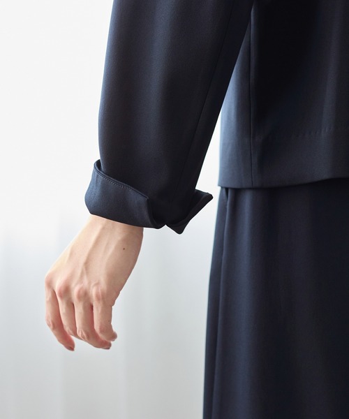Viola e Viola（ヴィオラエヴィオラ）の「【2点セット】洗える！カラーレスジャケットガウチョスーツ（スーツパンツ・レディース・ネイビー/ブラック・M/L/LL）」の18枚目の写真