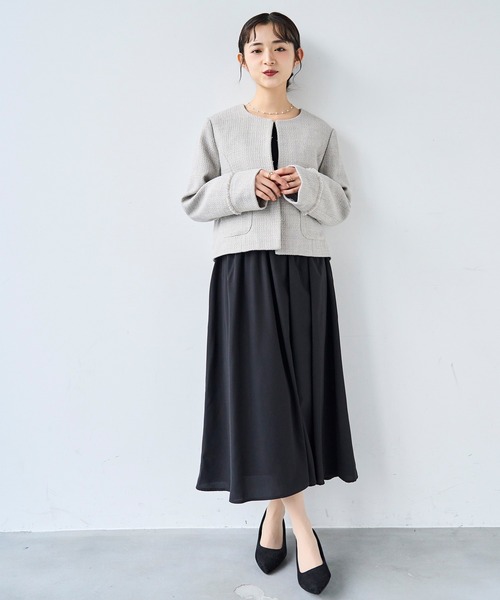 mil(ミル)の「ノーカラータックデザインワンピース 【セレモニー/オケージョン】【585141】(ワンピース・レディース・ライトグレー/ベージュ/ブラック・XS/S)」の10枚目の写真