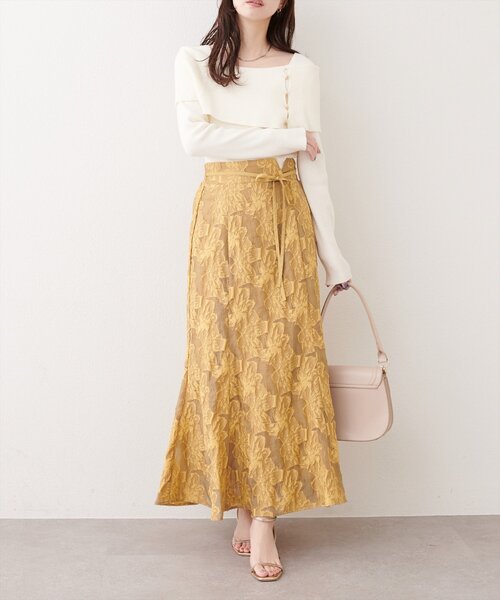 natural couture(ナチュラルクチュール)の「長さ変えられるシアージャガードスカート(スカート・レディース・イエロー/ブラック/アイボリー・FREE)」の3枚目の写真