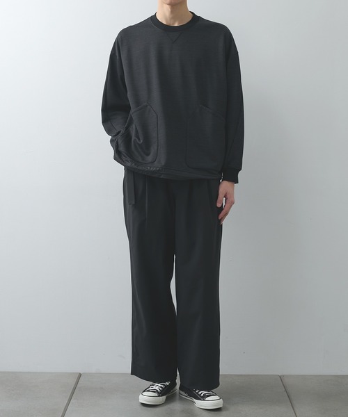 WHITE MOUNTAINEERING(ホワイトマウンテニアリング)の「別注 JERSEY PULLOVER(Tシャツ/カットソー・メンズ・ダークグレー/ブラック・2/1/0)」の6枚目の写真