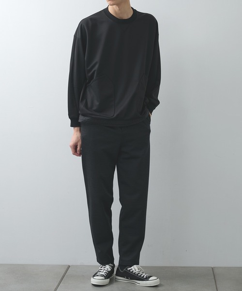 WHITE MOUNTAINEERING(ホワイトマウンテニアリング)の「別注 JERSEY PULLOVER(Tシャツ/カットソー・メンズ・ダークグレー/ブラック・2/1/0)」の3枚目の写真