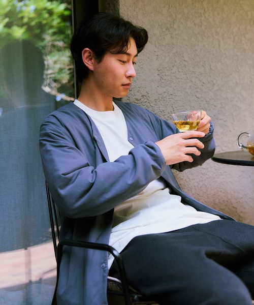 Snow Peak（スノーピーク）の「Snow Peak / Flexible Insulated Cardigan  フレキシブル 断熱 カーディガン（カーディガン/ボレロ・メンズ・ブラック/チャコール/グレイッシュベージュ/ホワイト・S/XL/L/M/1）」の8枚目の写真