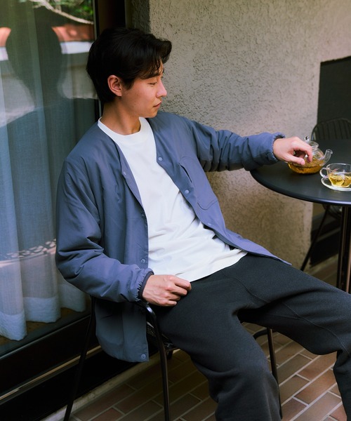 Snow Peak（スノーピーク）の「Snow Peak / Flexible Insulated Cardigan  フレキシブル 断熱 カーディガン（カーディガン/ボレロ・メンズ・ブラック/チャコール/グレイッシュベージュ/ホワイト・S/XL/L/M/1）」の6枚目の写真