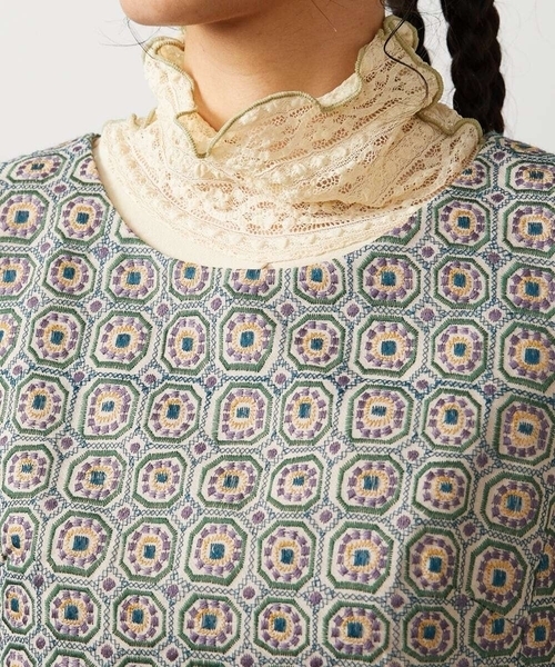 Jocomomola（ホコモモラ）の「Escudos 幾何調総刺繍ワンピース［オケージョン/セレモニー］（ワンピース・レディース・ベージュ/ネイビー・40/42/38）」の8枚目の写真