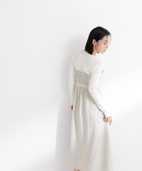 NATURAL BEAUTY BASIC(ナチュラルビューティーベーシック)の「◇トレンチディティールドッキングワンピース(ワンピース・レディース・ベージュ/ネイビー/ライトグリーン・MEDIUM/P/S)」の12枚目の写真