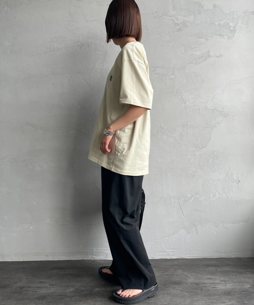 CHUMS（チャムス）の「[CHUMS/チャムス] 別注 BOOBY SUSHI FRIENDS バックプリント ショートスリーブTシャツ（Tシャツ/カットソー・レディース・ブラック/グレイッシュベージュ/ホワイト・M/L/XL/XXL）」の15枚目の写真
