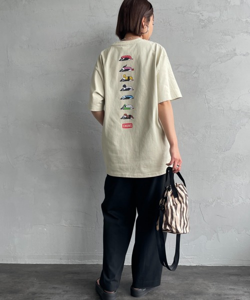 CHUMS（チャムス）の「[CHUMS/チャムス] 別注 BOOBY SUSHI FRIENDS バックプリント ショートスリーブTシャツ（Tシャツ/カットソー・レディース・ブラック/グレイッシュベージュ/ホワイト・M/L/XL/XXL）」の7枚目の写真