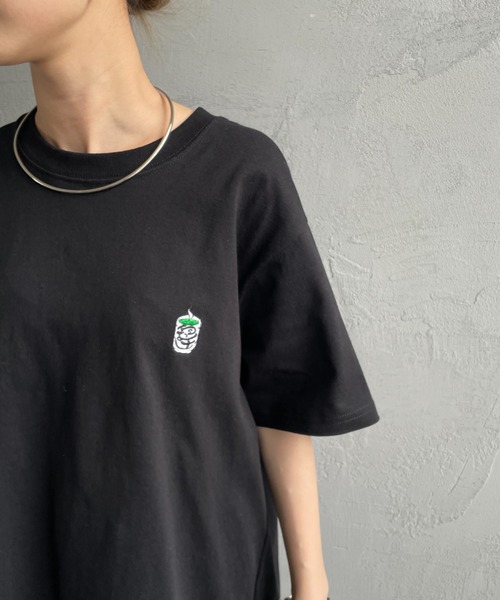 CHUMS（チャムス）の「[CHUMS/チャムス] 別注 BOOBY SUSHI FRIENDS バックプリント ショートスリーブTシャツ（Tシャツ/カットソー・レディース・ブラック/グレイッシュベージュ/ホワイト・M/L/XL/XXL）」の21枚目の写真