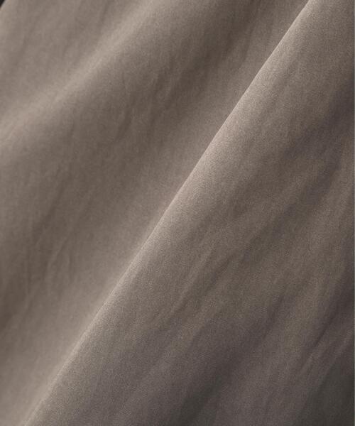 human woman(ヒューマンウーマン)の「◆【弱撥水素材】タフタ中綿入りブルゾン(ブルゾン・レディース・グレー系その他/ベージュ系その他2・MEDIUM)」の5枚目の写真