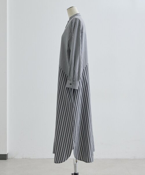 ear PAPILLONNER（イアパピヨネ）の「ストライプシャツワンピース【SUM1 STYLE】（ワンピース・レディース・グレー/ブルー・FREE）」の22枚目の写真