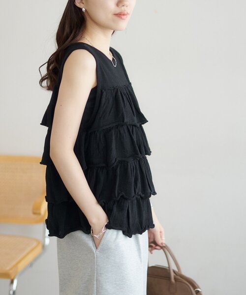 DISCOAT(ディスコート)の「前後2WAYフリル前開きベスト(ベスト・レディース・チャコールグレー/グレー/ブラック・FREE)」の8枚目の写真