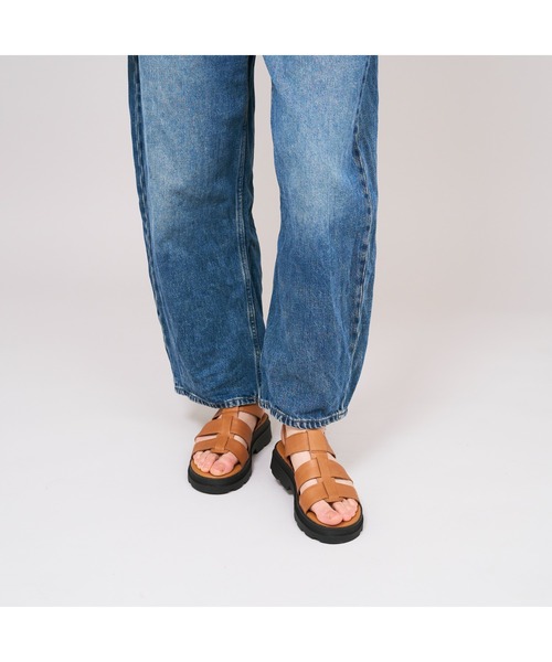 Clarks(クラークス)の「Orinoco3 Strap / オリノコ3ストラップ (タンレザー)(サンダル・レディース・タン・UK6/UK5.5/UK5/UK4.5/UK4/UK3.5/UK3)」の14枚目の写真