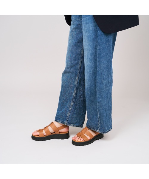 Clarks(クラークス)の「Orinoco3 Strap / オリノコ3ストラップ (タンレザー)(サンダル・レディース・タン・UK6/UK5.5/UK5/UK4.5/UK4/UK3.5/UK3)」の15枚目の写真