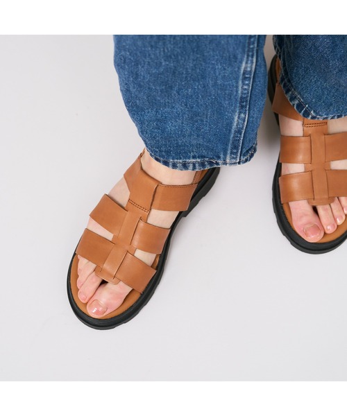 Clarks(クラークス)の「Orinoco3 Strap / オリノコ3ストラップ (タンレザー)(サンダル・レディース・タン・UK6/UK5.5/UK5/UK4.5/UK4/UK3.5/UK3)」の18枚目の写真