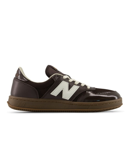 NEW BALANCE(ニューバランス)の「T500(スニーカー・メンズ・ブラウン/ホワイト×ブラウン・22.5cm/23.0cm/23.5cm/24.0cm/24.5cm/25.0cm/25.5cm/26.0cm/26.5cm/27.0cm/27.5cm/28.0cm/28.5cm/29.0cm)」の2枚目の写真