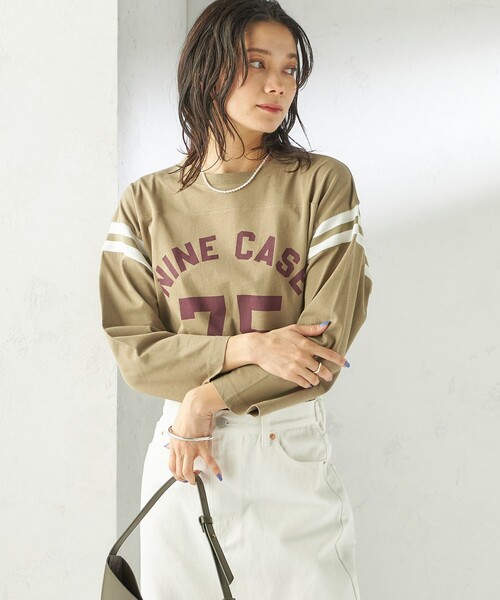 SHIPS(シップス)の「NINE CASE:〈洗濯機可能〉七分袖 フットボール TEE(Tシャツ/カットソー・レディース・ベージュ/ダークグレー・ONE SIZE)」の18枚目の写真