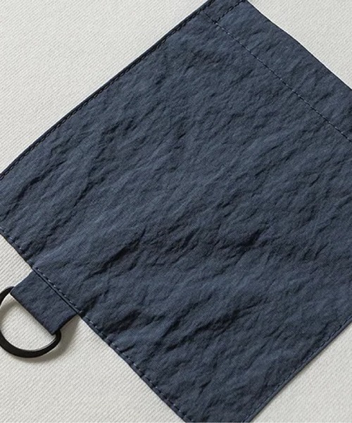 U:UME(ユーム)の「Pocket Design Sweat(スウェット・メンズ・グレー/ホワイト・LARGE/MEDIUM/XX-LARGE/X-LARGE)」の4枚目の写真