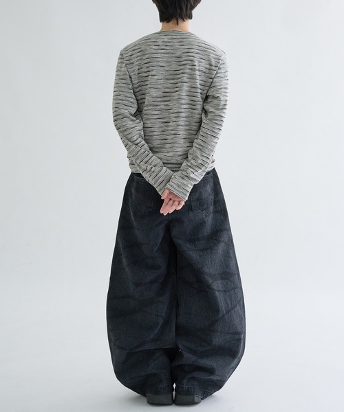 EPNK（イーピーエヌケー）の「13OZ-Double knee wide buggy denim / ダブルニーワイドバギーデニム（デニムパンツ・メンズ・ブルー/ブラック/ブラック系・LARGE/SMALL/MEDIUM）」の21枚目の写真