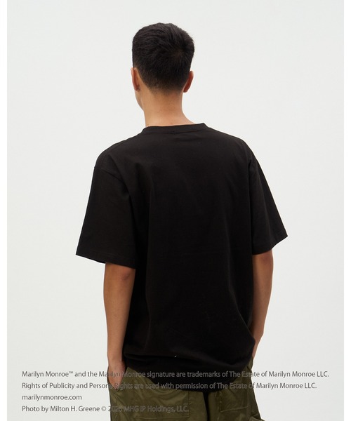 DISCOVERED（ディスカバード）の「MARILYN MONROE TEE (SELF-PORTRAIT)（Tシャツ/カットソー・メンズ・ホワイト/ブラック・SMALL/LARGE）」の4枚目の写真