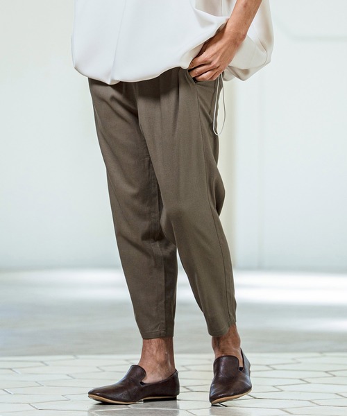 Magine(マージン)の「mp14658- Linen Blend Relax Fit Easy Pants イージーパンツ(MGN-261-018)(その他パンツ・メンズ・ナチュラル/カーキ/ブラック・48/46/44)」の2枚目の写真
