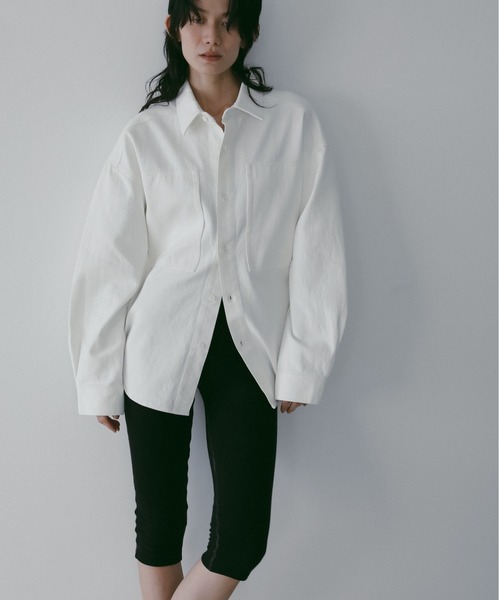 anuke（アンヌーク）の「Denim Over Shirts（シャツ/ブラウス・レディース・ホワイト/ブルー・FREE）」の2枚目の写真