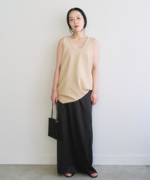 plage（プラージュ）の「MY_silk satin スカート（スカート・レディース・ブラック/ブラウン・34）」の4枚目の写真