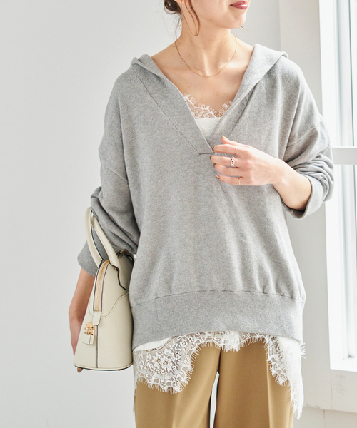 Spick & Span(スピックアンドスパン)の「《WEB限定 / 追加2》レースサテンチュニックキャミソール(キャミソール・レディース・チャコールグレー/ホワイト・FREE)」の18枚目の写真