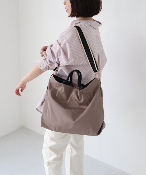 T・S・L（ティーエスエル）の「ラインテープ2wayトートバッグ（トートバッグ・レディース・アイボリー/グレイッシュベージュ/ブラック・FREE）」の13枚目の写真