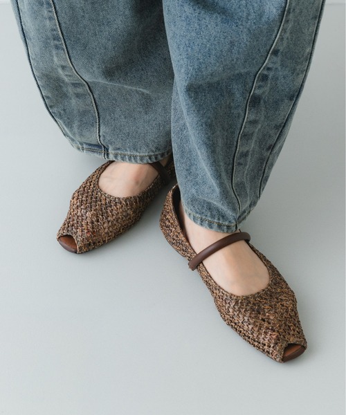 RODE SKO(ロデスコ)の「ピープトゥベルトメッシュフラット(バレエシューズ・レディース・ブラウン/ブラック/アイボリー・36/37/38)」の8枚目の写真