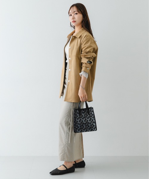 RODE SKO(ロデスコ)の「ピープトゥベルトメッシュフラット(バレエシューズ・レディース・ブラウン/ブラック/アイボリー・36/37/38)」の11枚目の写真