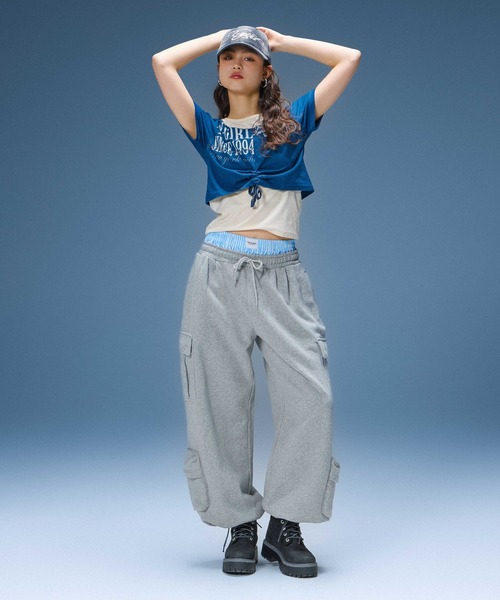 X-girl（エックスガール）の「LAYERED STYLE PANELED GRAPHIC S/S TOP（Tシャツ/カットソー・レディース・ブラック/ネイビー・ONE SIZE）」の4枚目の写真