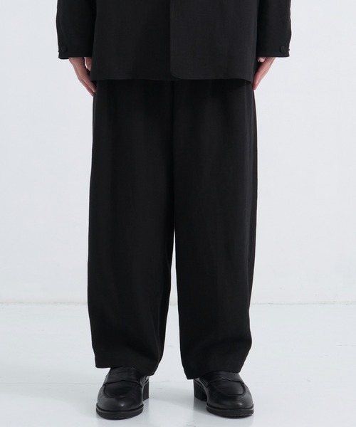 UNITED TOKYO（ユナイテッドトウキョウ）の「【新作】FRENCH LINEN CANVAS WORK PANTS（その他パンツ・メンズ・ブラック/ダークグレー・2/1）」の3枚目の写真