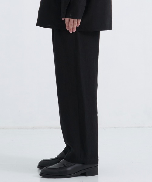 UNITED TOKYO（ユナイテッドトウキョウ）の「【新作】FRENCH LINEN CANVAS WORK PANTS（その他パンツ・メンズ・ブラック/ダークグレー・2/1）」の4枚目の写真