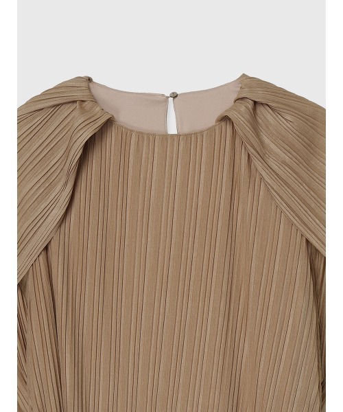 anuans（アニュアンス）の「ランダムプリーツケープワンピース（ワンピース・レディース・ベージュ/アイボリー・FREE）」の19枚目の写真