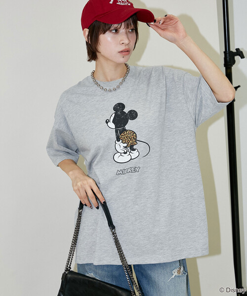 PUBLUX(パブリュクス)の「PUBLUX/パブリュクス <機能性素材>Mickey Mouse & Minnie Mouse/ミッキーマウス & ミニーマウス/ フェイス Tシャツ 限定展開(Tシャツ/カットソー・メンズ・グレー/チャコールグレー/ホワイト/ピンク・LARGE/MEDIUM/SMALL)」の5枚目の写真