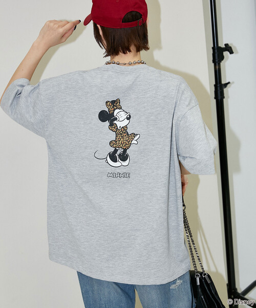 PUBLUX(パブリュクス)の「PUBLUX/パブリュクス <機能性素材>Mickey Mouse & Minnie Mouse/ミッキーマウス & ミニーマウス/ フェイス Tシャツ 限定展開(Tシャツ/カットソー・メンズ・グレー/チャコールグレー/ホワイト/ピンク・LARGE/MEDIUM/SMALL)」の6枚目の写真