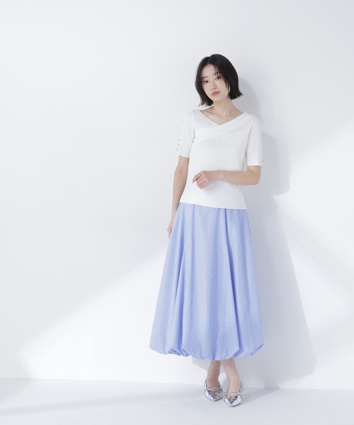 NATURAL BEAUTY BASIC(ナチュラルビューティーベーシック)の「クロスネックリブニット(ニット/セーター・レディース・オレンジ系その他/ブルー/オフホワイト/チャコールグレー・FREE)」の5枚目の写真