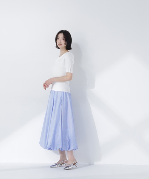 NATURAL BEAUTY BASIC(ナチュラルビューティーベーシック)の「クロスネックリブニット(ニット/セーター・レディース・オレンジ系その他/ブルー/オフホワイト/チャコールグレー・FREE)」の10枚目の写真