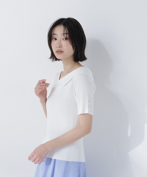 NATURAL BEAUTY BASIC(ナチュラルビューティーベーシック)の「クロスネックリブニット(ニット/セーター・レディース・オレンジ系その他/ブルー/オフホワイト/チャコールグレー・FREE)」の11枚目の写真