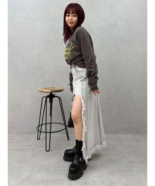 EVRIS（エヴリス）の「オーバーサイズラインストーングラフィックロンT　春服（Tシャツ/カットソー・レディース・ホワイト/チャコールグレー/ピンク・FREE）」の22枚目の写真