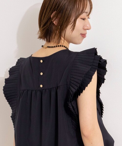 NOLLEY’S（ノーリーズ）の「ウォッシャブル高機能袖プリーツブラウス（シャツ/ブラウス・レディース・オリーブ/ネイビー/キャメル/オフホワイト・38）」の11枚目の写真