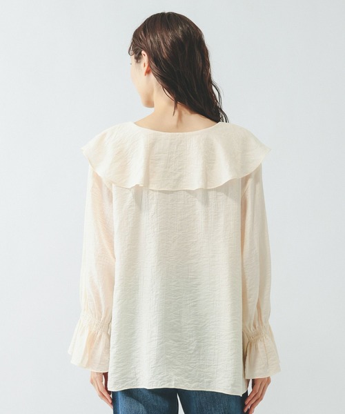 GLOBAL WORK（グローバルワーク）の「フリルスキッパーブラウス/660970（シャツ/ブラウス・レディース・ホワイト/ライトベージュ・MEDIUM/LARGE）」の7枚目の写真